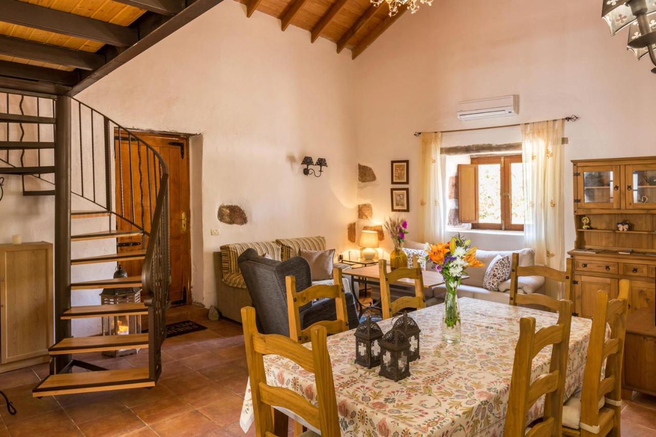 Casa La Huertecilla Villa La Sorrueda Ngoại thất bức ảnh